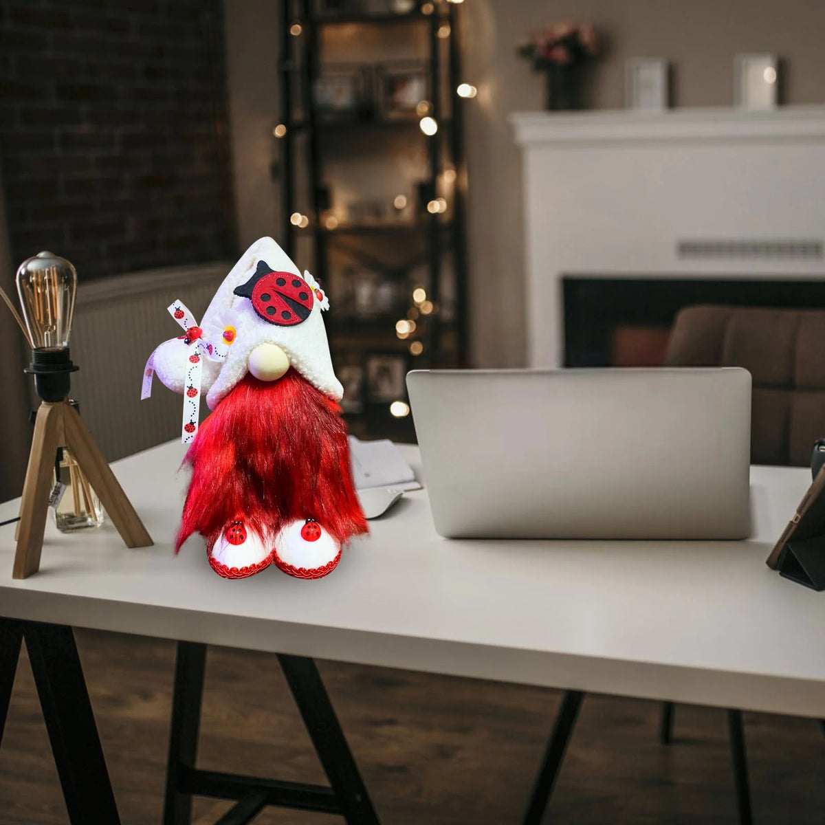 Faceless Doll Ornament H73524