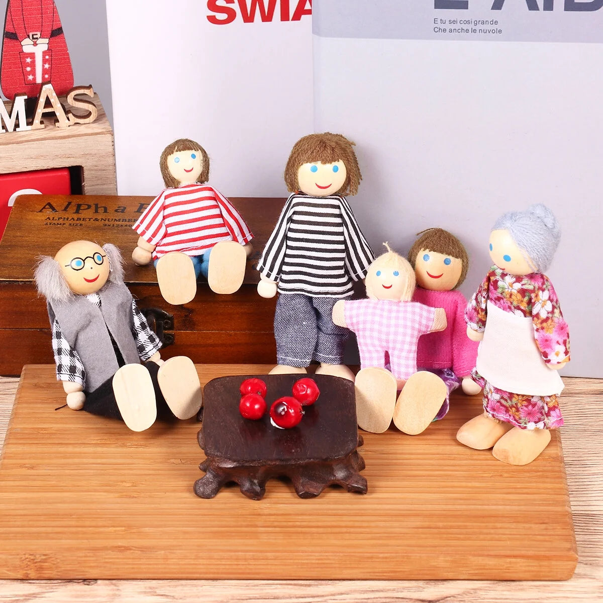 7 Pieces Wooden Dollhouse Family Set Mini People Figures B410