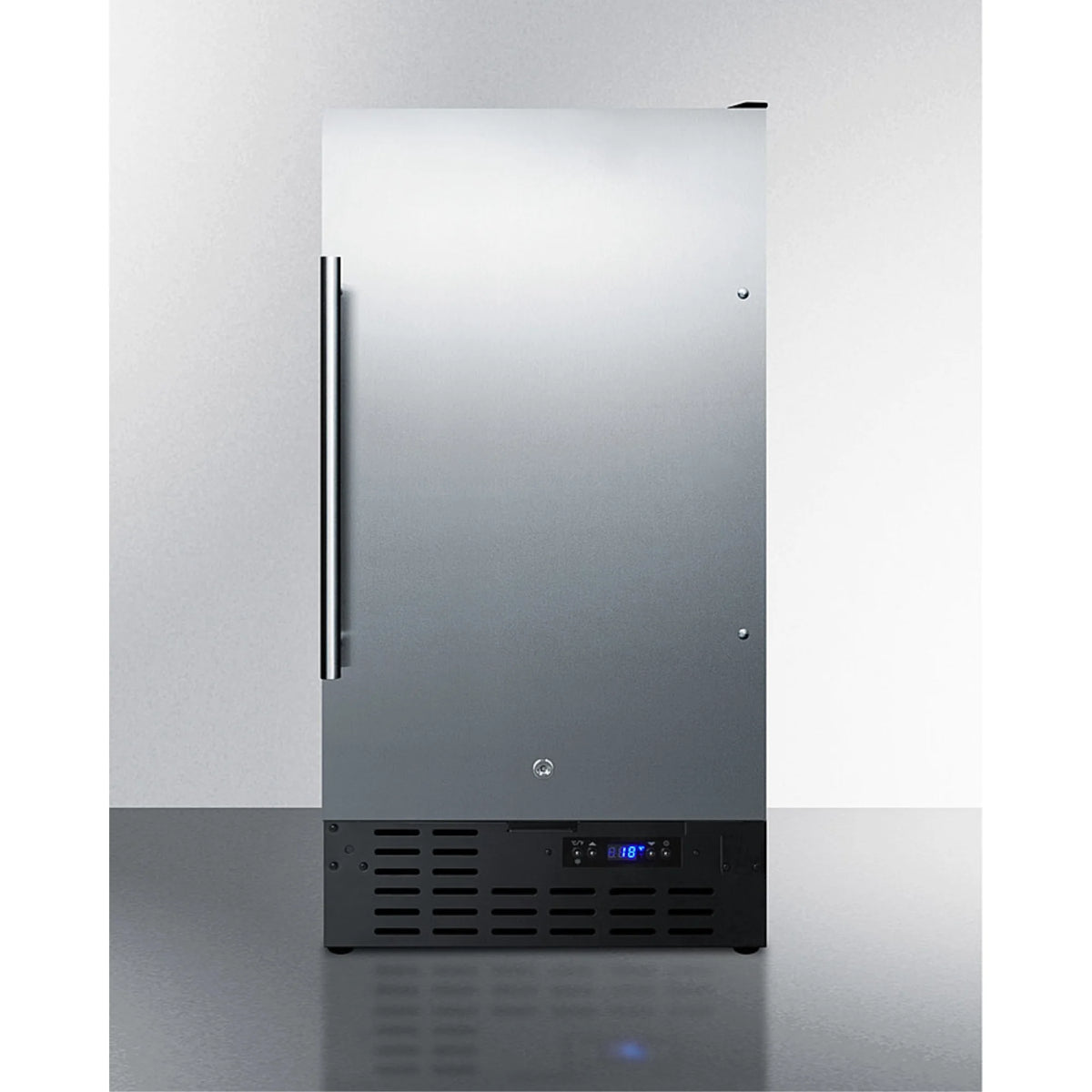 18" Undercounter Crescent Icemaker with Stainless Steel Door O40710